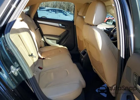 2013 Audi A4 Premium z USA, uszkodzony, nr VIN WAUAFAFL0DA054177